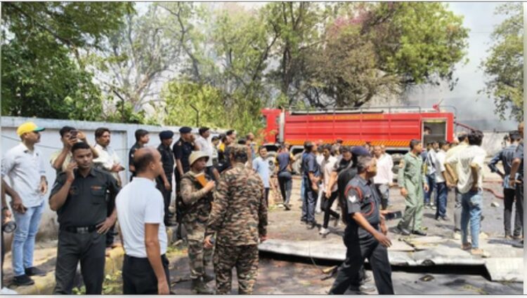 Air India aircraft accident, Army-NDRF team and doctors posted at the accident site