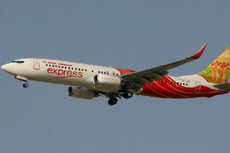 Air India flight going from Jaipur to Delhi