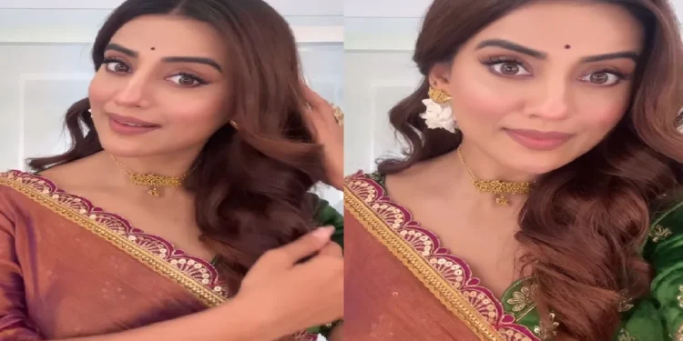 Akshara Singh showed her beauty, stole her heart by placing flowers in her hair