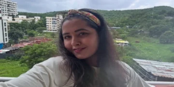 Akshara Singh, who went out to hang out with brothers and sisters, will sweat the actress's hectic journey