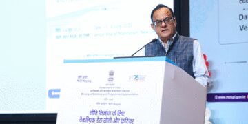वैकल्पिक डेटा स्रोत और अग्रणी तकनीकें