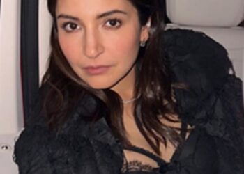 Anushka Sharma expressed grief over a stampede in Bengaluru