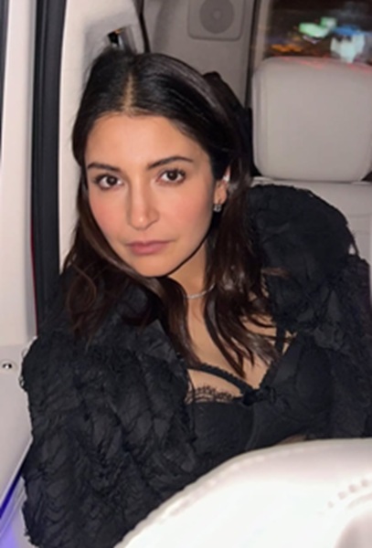 Anushka Sharma expressed grief over a stampede in Bengaluru