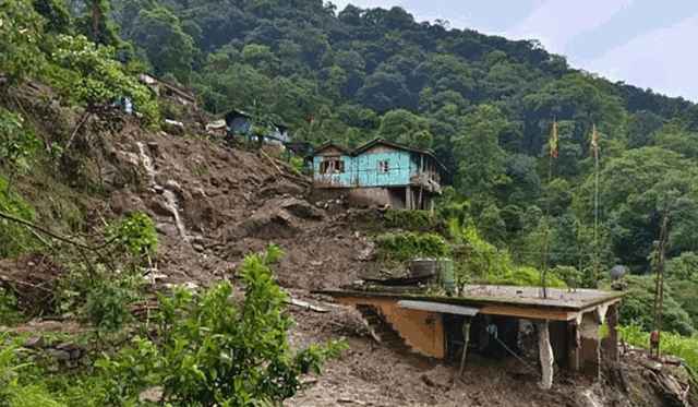 Army camp destroyed from landslide in Sikkim; 3 killed, 6 soldiers missing