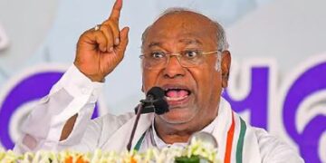 Attack on the country's democracy, economy and social fabric last 11 years: Kharge accused