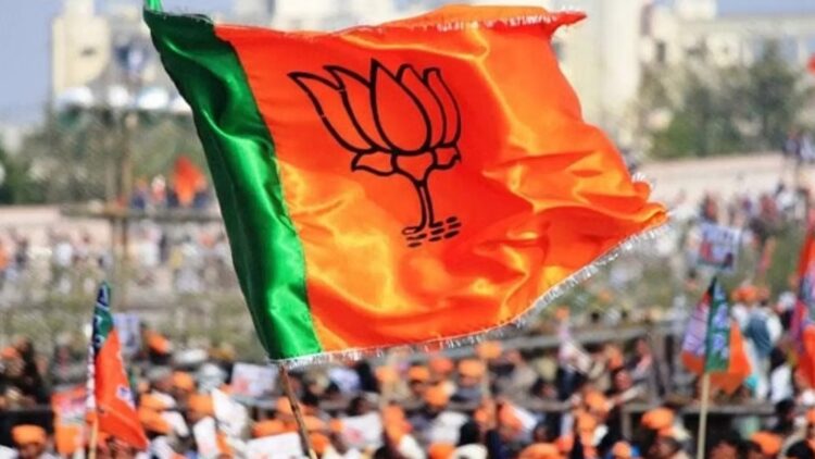 BJP Appoints 'State Election Officers' | BJP Organizational Elections | BJP State Election Officer | BJP internal resuffle | Kiren Rijiju BJP Role | Big reshuffle in BJP! 'State Election Officer' appointed in 3 states; Who commands the organization elections in his hands? , News Track in Hindi