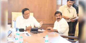 BJP showed Uddhav and Raj Thackeray on joint March announcement in Maharashtra