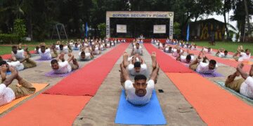 बीएसएफ ने 11वें अंतर्राष्ट्रीय योग दिवस पर सीमावर्ती क्षेत्रों में आयोजित किए भव्य योग शिविर