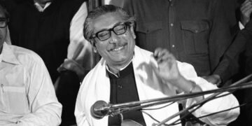 Bangladesh: The title of 'Father of the Nation' was removed, Mujibur Rahman's name was also removed from the freedom struggle law