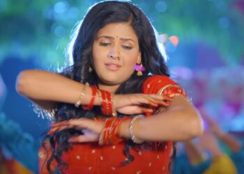 Bhojpuri Song: बाजेला पलंगिया Ritesh Pandey का नया भोजपुरी गाना जो दिल को छू जाता है
