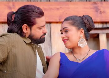 Bhojpuri Song: Rasdar Lagelu दिल को छू जाने वाला भोजपुरी गाना जो बना दिलों की धड़कन