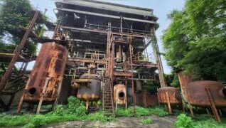Black chapter of Bhopal gas tragedy over, union carbide factory has a full 337 tonnes of garbage