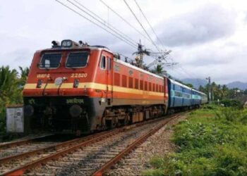 Can the confirmed seat book be in the train even after the chart is ready? Learn what the rule says?
