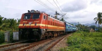 Can the confirmed seat book be in the train even after the chart is ready? Learn what the rule says?