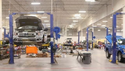 Central government launched a new scheme to make India a hub of electric car manufacturing