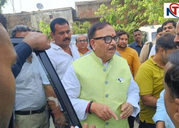 Chandauli News | Dr Mahendra Nath Pandey Ka Bayan | Rahul Gandhi | News in hindi | Uttar Pradesh News Today | Latest Update in Hindi | News Track Hindi News | Up ka taaza samachar in hindi | Chandauli News: As long as Pappu will remain in Congress, questions will continue to rise, former Union Minister has a mark on Rahul Gandhi. News Track in Hindi
