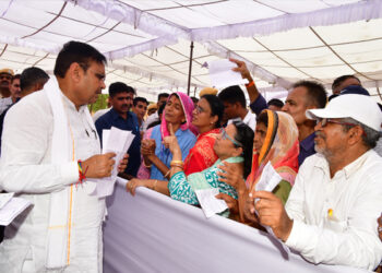 Chief Minister Bhajan Lal Sharma did public hearing at Jaisalmer Circuit House