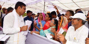 Chief Minister Bhajan Lal Sharma did public hearing at Jaisalmer Circuit House