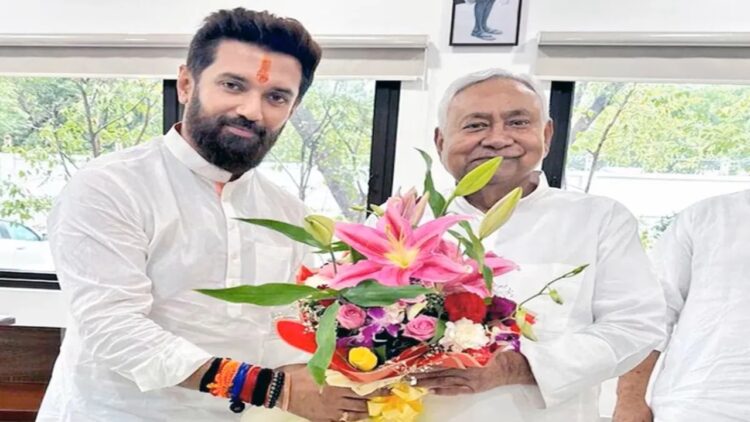Chirag Paswan Rebelled Against Ndaàà ¥ ¤ Opened Front Against CM Nitishà ¥ ¤ Chirag Paswanà ¥ ¤ Nitish Kumarà ¥ ¤ Chirag Paswan Angryà ¥ ¤ Bihar Electionsà ¤ Bihar Politics | Bihar Politics: Bagwat from Chirag Paswan's NDA, opened a front against CM Nitish, a letter written on this matter. News Track in Hindi