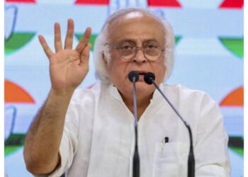 Congress: RSS infiltrated commercial institutions and destroyed them