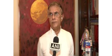 Congress leader Pawan Kheda criticized the Center for silence on the Israeli-Iran struggle, "India's silence makes India weak"