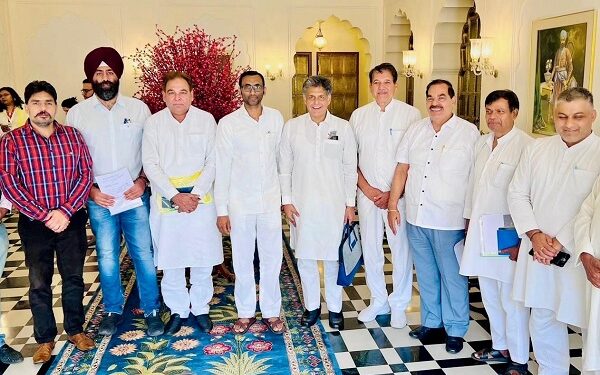 Congress opposed a nation, one election bill, six -member delegation of Chandigarh Pradesh Congress protested in all -party meeting