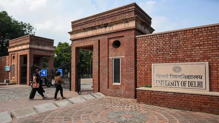 Controversy with Delhi University's decision; Islam, Pakistan and China's chapters may withdraw from syllabus!