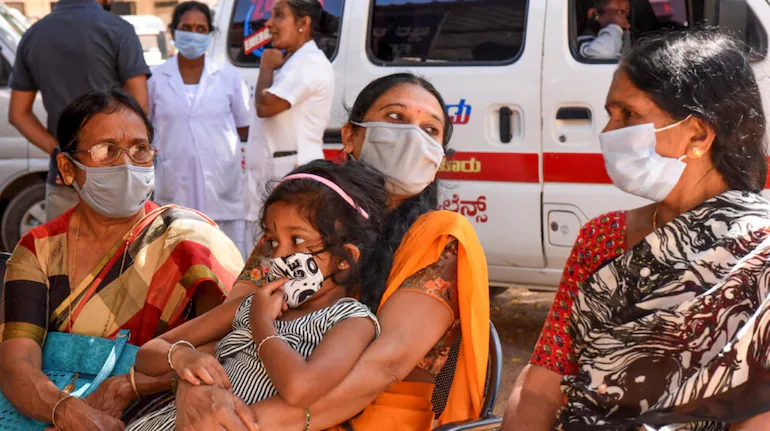 Corona bomb sprung in the country. More than 4000 cases reached the hospital. Half a dozen people died in 24 hours.