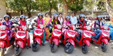 Devanarayan student scooty scheme: Karishma Gurjar, student of Bahrod College, gets scooty