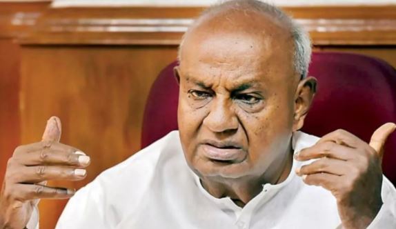 Deve Gowda condemns allegations of corruption against Kumaraswamy, supported Prime Minister