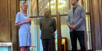 Devnani observed Berlin Mayor's Office and State Assembly