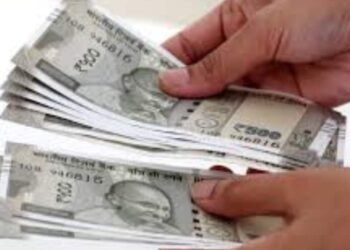 Dhami Government Gift to Employees Da Hiked Croers Sanctioned for Roads and Infrastructure | Uttarakhand News: Dhami government's gift to employees, DA increases; Crores approved for roads and infrastructure. News Track in Hindi