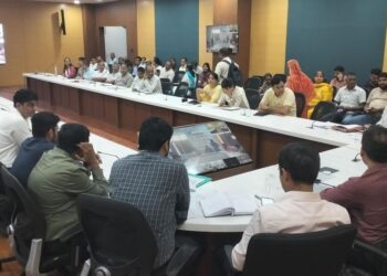 District Collector heard problems, necessary instructions for solution