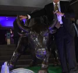 During PM Modi's tenure, a big change in the country's infrastructure, respected Indians abroad: NSE CEO