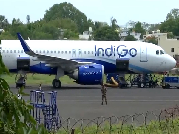 Emergency landing of Indigo aircraft at Nagpur Airport, threatened to blow up, passengers landed