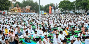 Enthusiasm of 11th International Yoga Day in Haryana, yoga practice in many districts