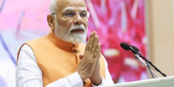 जीएसटी डे: मोदी सरकार के इस टैक्स रिफॉर्म से छोटे व्यापारियों के लिए कारोबार करना हुआ आसान