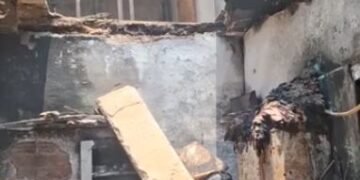 Gas cylinder burst in old city of Dholpur, household goods including scooty, landlord scorched