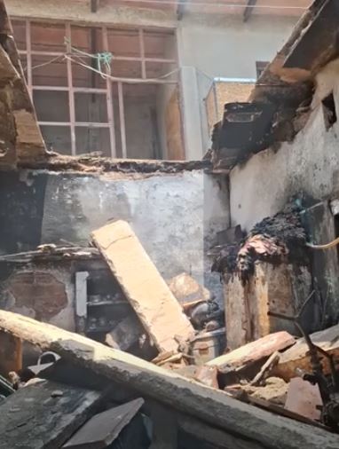 Gas cylinder burst in old city of Dholpur, household goods including scooty, landlord scorched