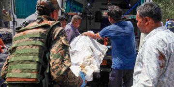 अहमदाबाद प्लेन हादसे पर गौतम अदाणी ने जताया दुख, कहा- परिवारों के साथ हमारी संवेदनाएं