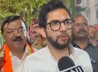Government bowed before the 'pressure' of the opposition: Aditya Thackeray said on cancellation of government orders regarding Hindi