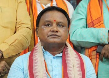 Government's big action in Puri Rath Yatra stampede, revenge administration, action taken on these officials