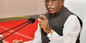 Governor Haribhau Bagde took a review meeting of district level officials in Jhalawar