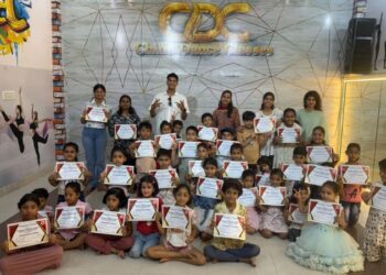 Grand Summer Camp's colorful closing, more than 100 children participated