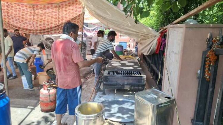 HAU students, food in hostels, water supply closed