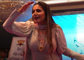 Haryanvi Song: Sapna Choudhary का धमाकेदार डांस वीडियो 'पानी छलके' फिर मचा रहा है तहलका