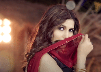 Haryanvi Song: Sapna Choudhary का नया धमाका ‘घूंघट आली ओठ मारगी’ में दिखा देसी अदाओं का जलवा