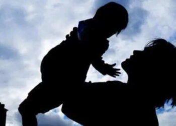 Havan became a mother in the affair of 'illicit relations', the woman threw a 15 -month -old son in the reservoir