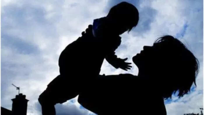 Havan became a mother in the affair of 'illicit relations', the woman threw a 15 -month -old son in the reservoir