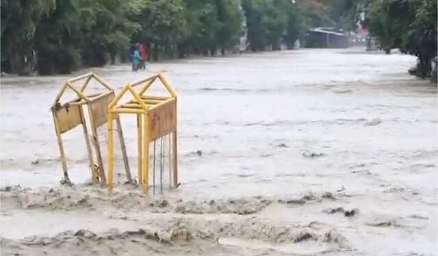 Heavy rains caused havoc in Manipur: 883 houses were damaged, 3802 people affected